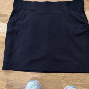 Columbia Women's Classic Black Mini Skirt